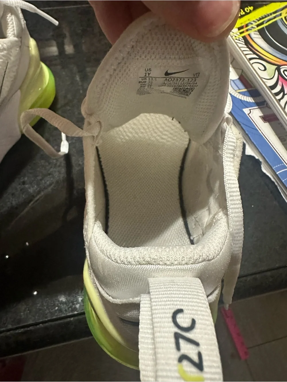 Nike Air 270 youth size 1